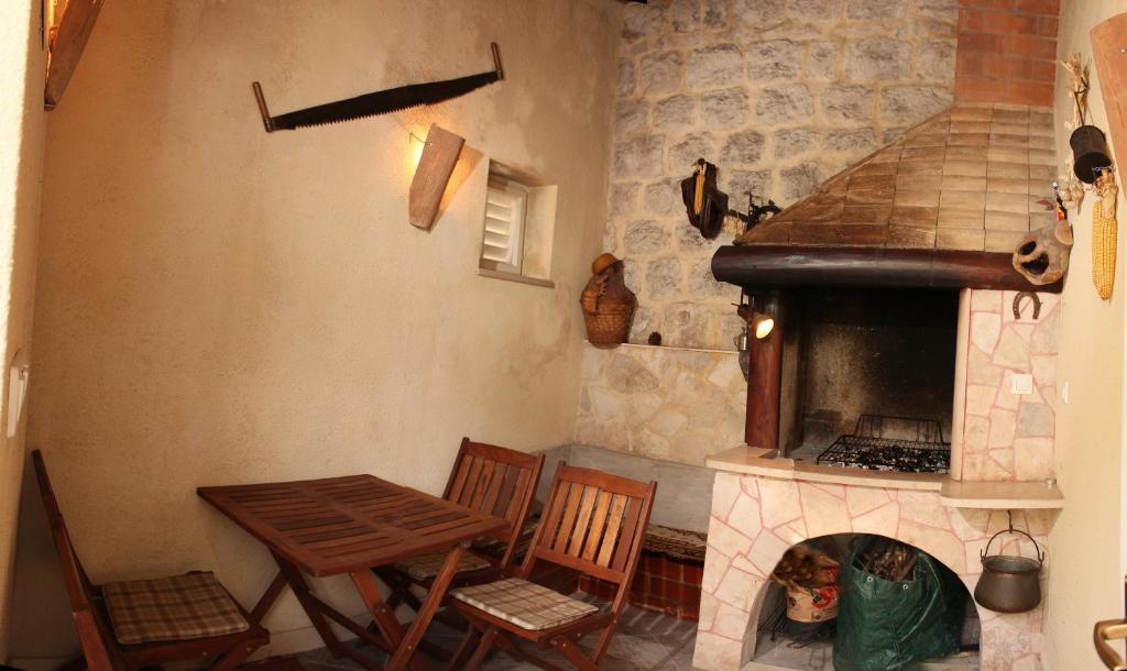 Radovčić Apartments&Rooms Trsteno Buitenkant foto